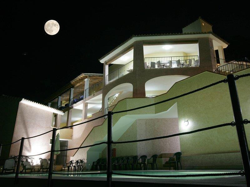 Hotel Castello Budoni Exteriér fotografie